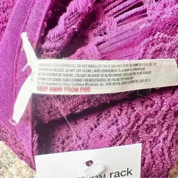 NWT Intimately FREE PEOPLE Women’s Magenta Lace Dress Size Small - Picture 15 of 16